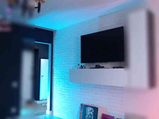 Jade-Lumin webcam