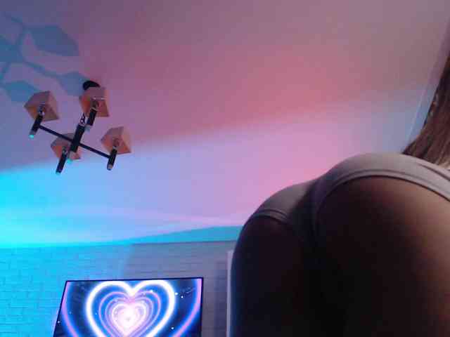 Jade-Lumin webcam