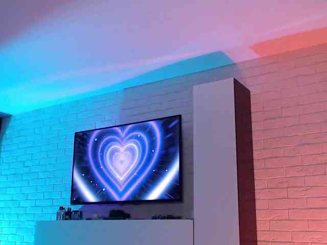 Jade-Lumin webcam
