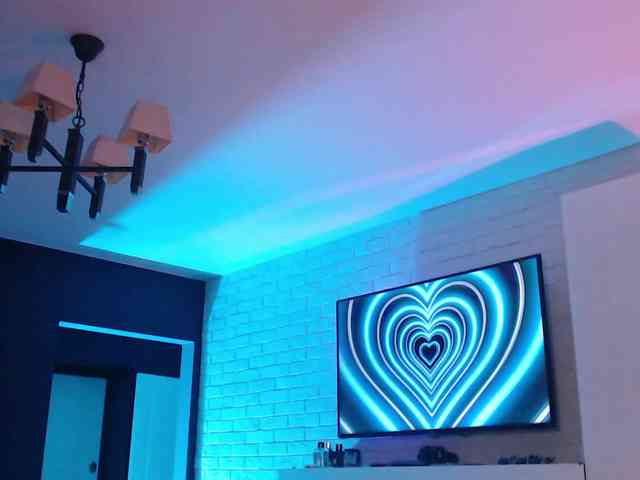 Jade-Lumin webcam