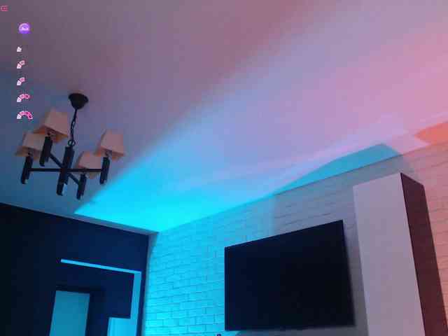 Jade-Lumin webcam