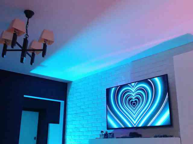 Jade-Lumin webcam