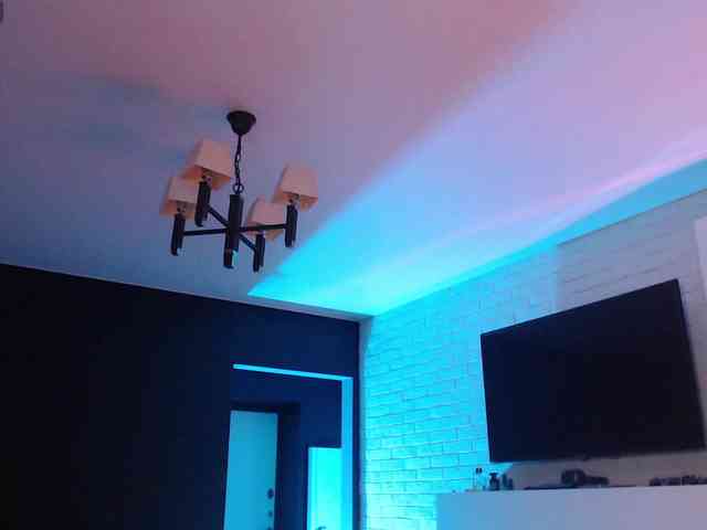 Jade-Lumin webcam