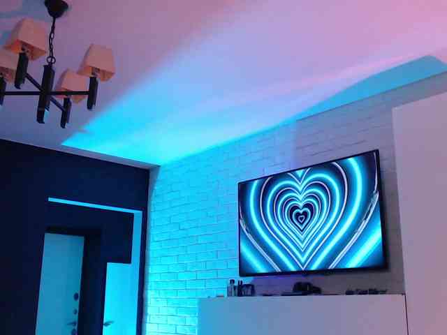 Jade-Lumin webcam