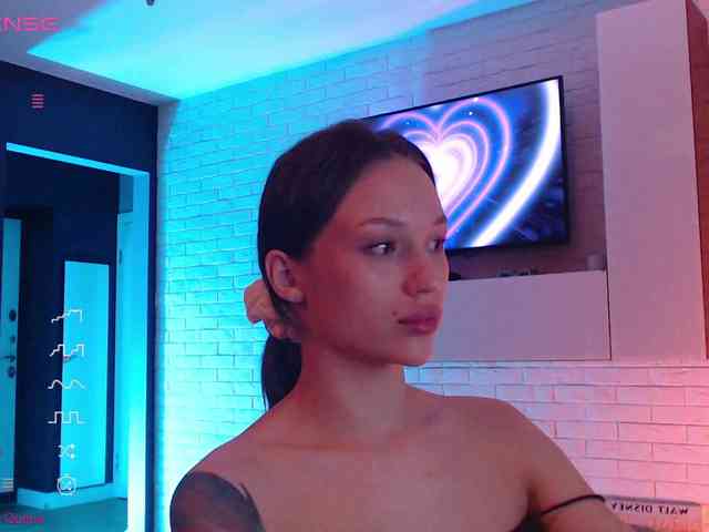 Jade-Lumin webcam