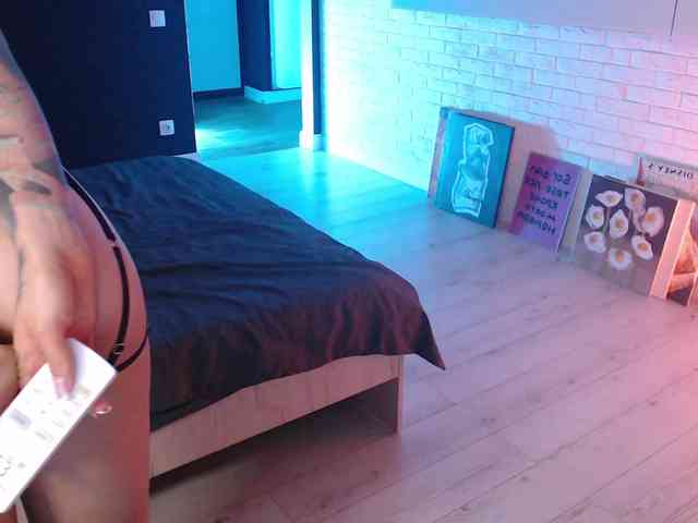 Jade-Lumin webcam