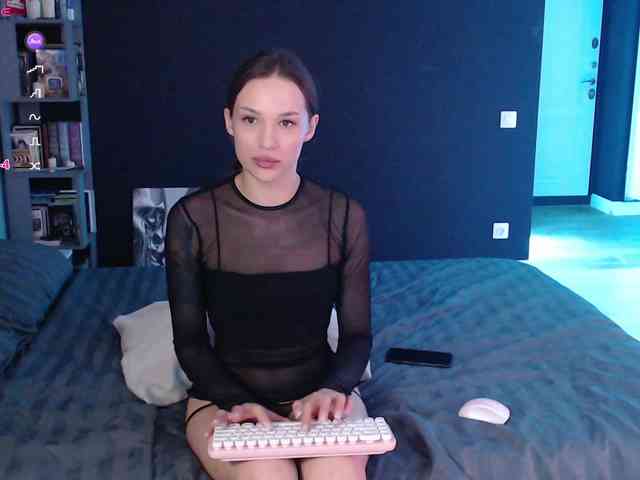 Jade-Lumin webcam