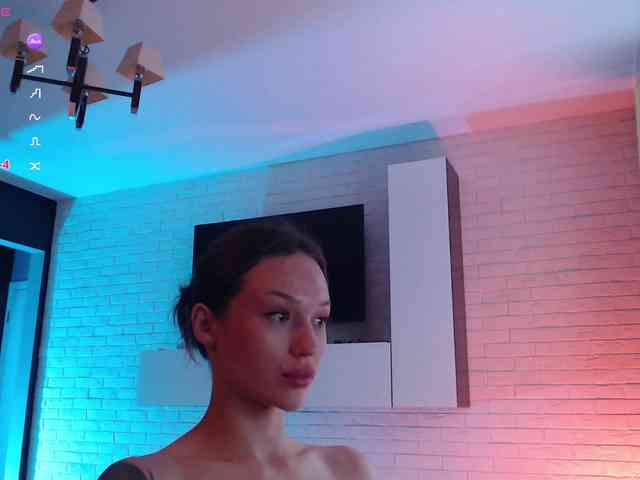 Jade-Lumin webcam