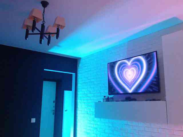 Jade-Lumin webcam