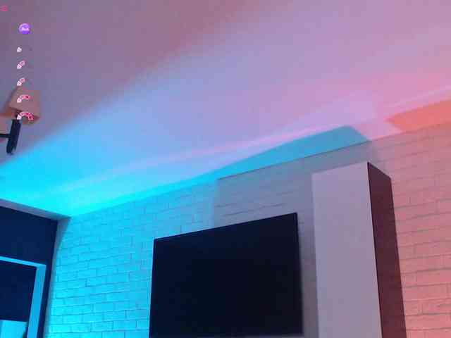 Jade-Lumin webcam
