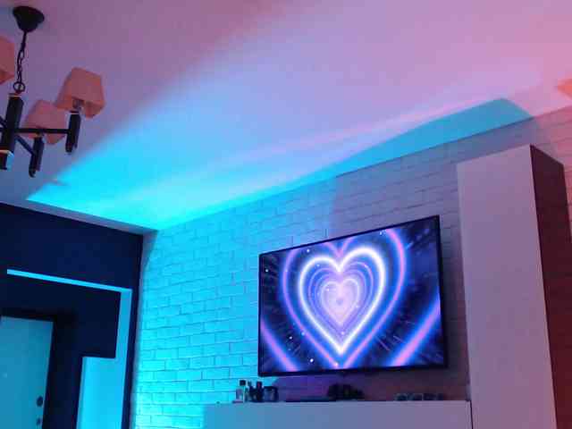 Jade-Lumin webcam