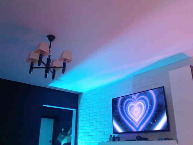 Jade-Lumin webcam
