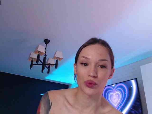 Jade-Lumin webcam