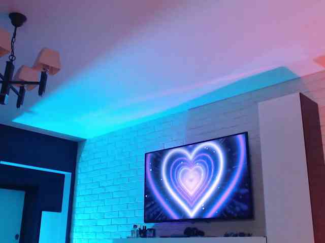 Jade-Lumin webcam