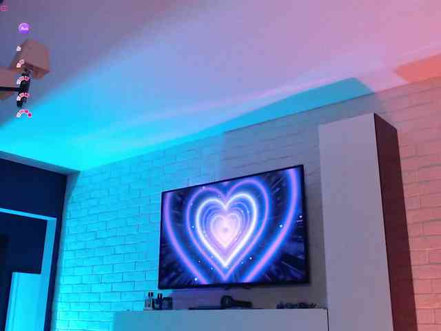Jade-Lumin webcam