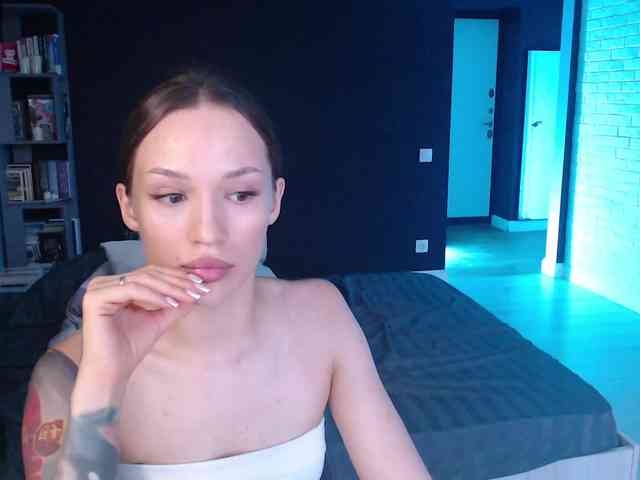 Jade-Lumin Live Webcam on BongaCams