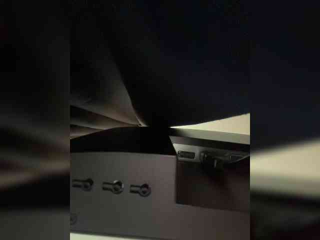 Jade-Lumin webcam