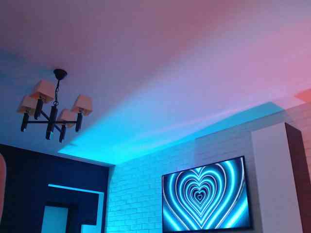 Jade-Lumin webcam