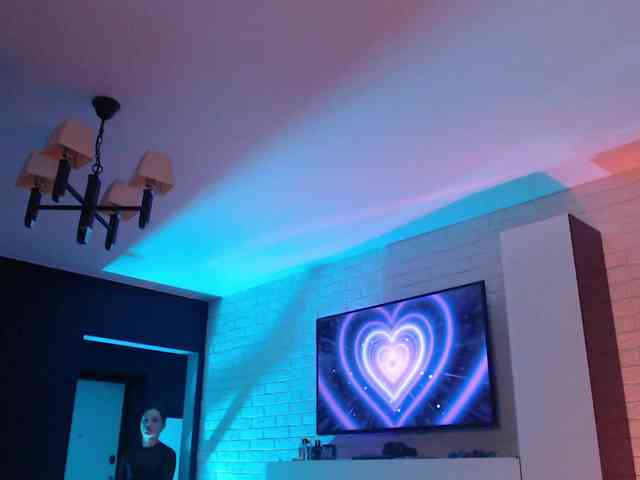 Jade-Lumin webcam