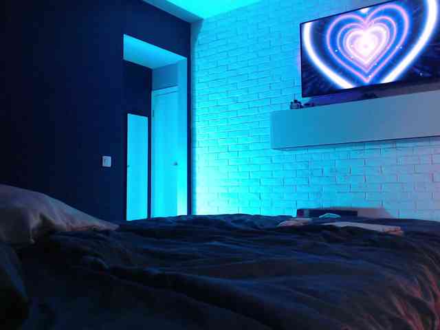 Jade-Lumin webcam