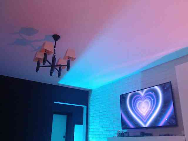Jade-Lumin webcam