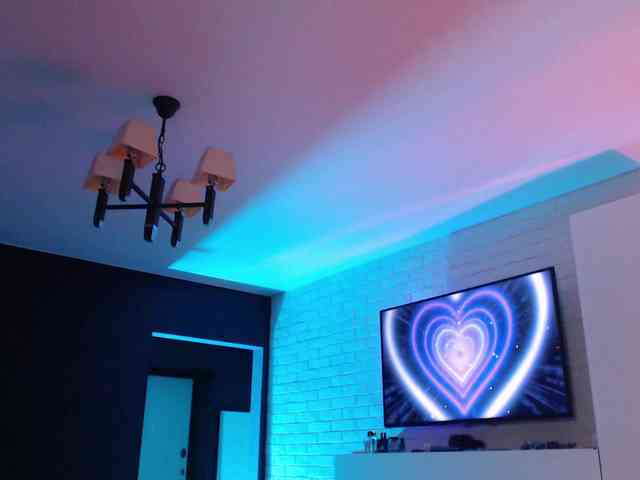 Jade-Lumin webcam