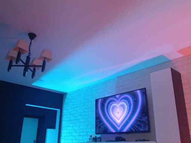 Jade-Lumin webcam