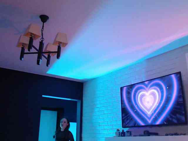 Jade-Lumin webcam