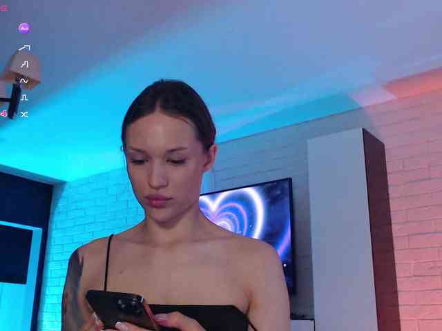 Jade-Lumin webcam