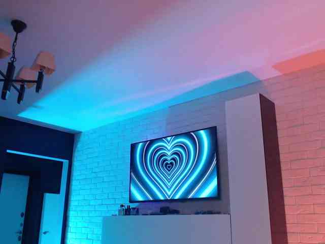 Jade-Lumin webcam