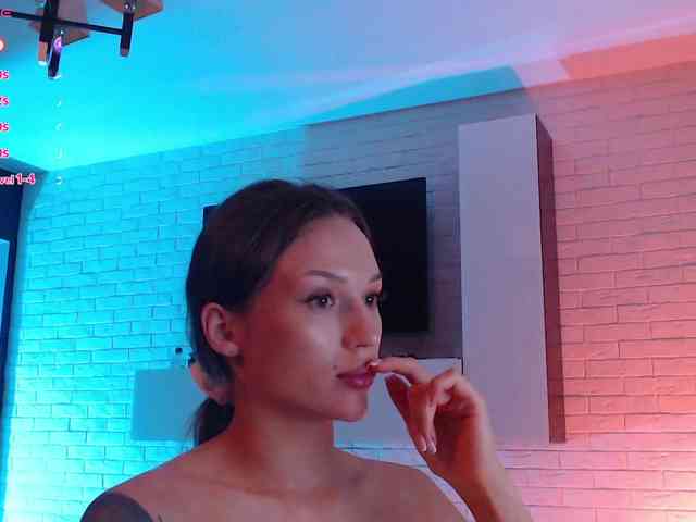 Jade-Lumin webcam