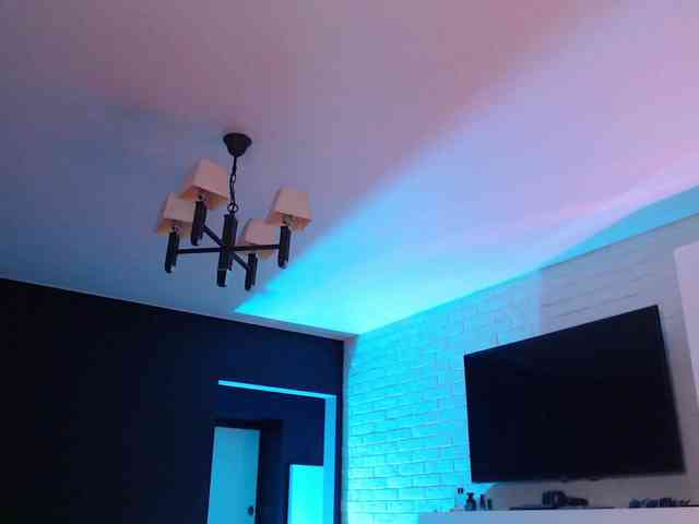 Jade-Lumin webcam