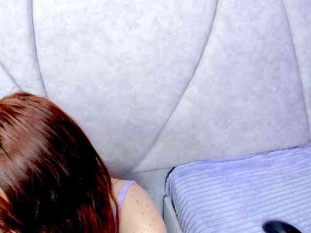 JuliethaWhitee webcam