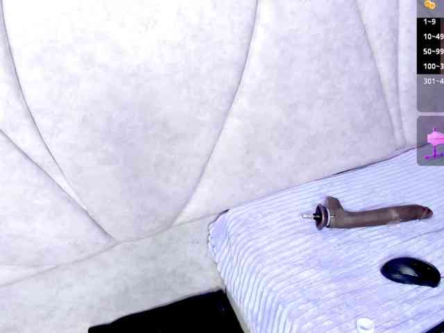 JuliethaWhitee
