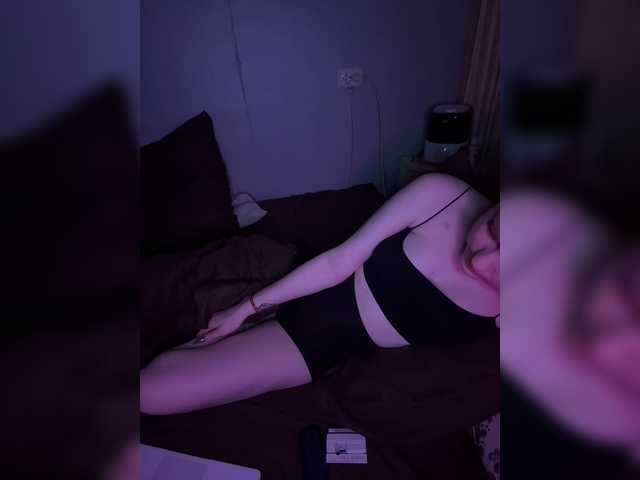 CherryBaby-1 live cam on BongaCams