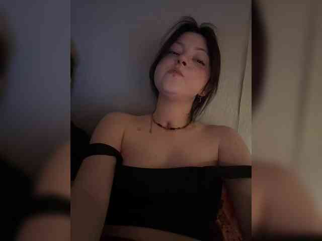 CherryBaby-1 Live Webcam on BongaCams