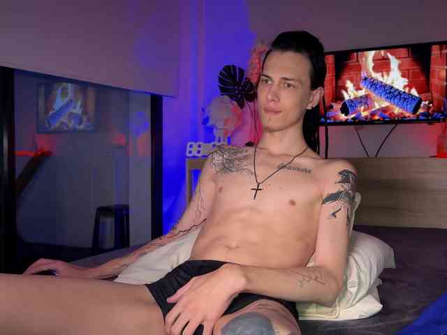 DenBlue Sex Cam Show