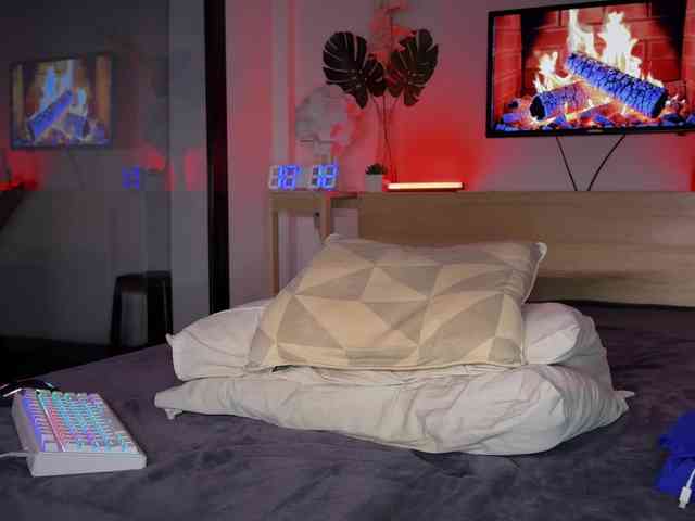 DenBlue Sex Cam Show