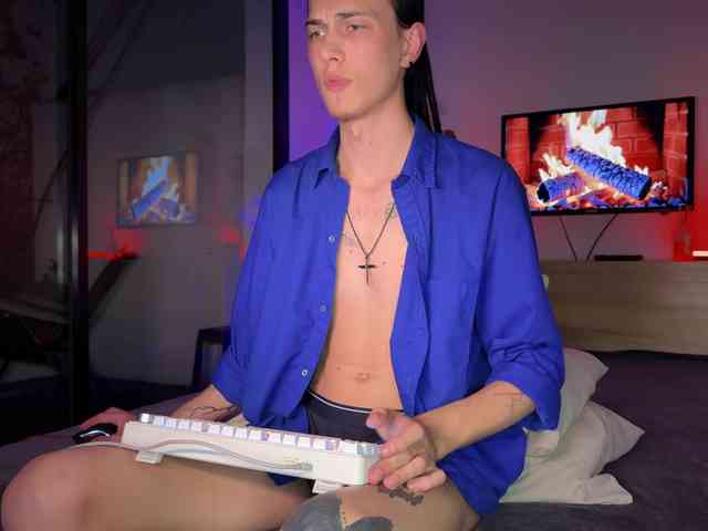 DenBlue Sex Cam Show