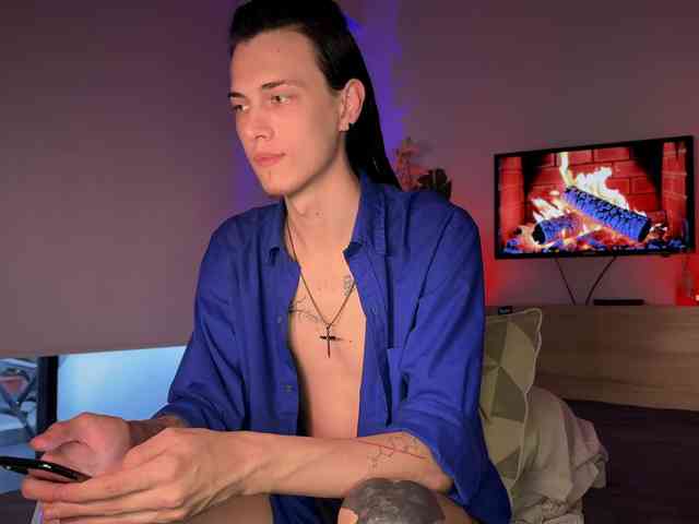 DenBlue Sex Cam Show