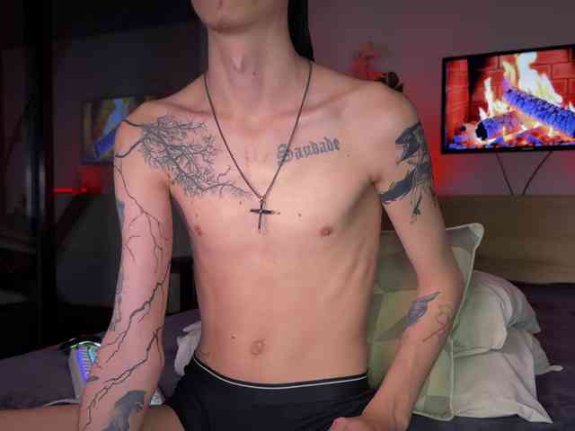 DenBlue Sex Cam Show