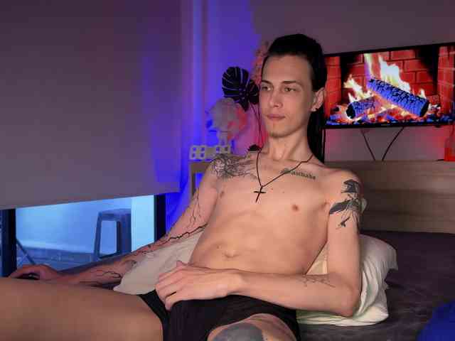 DenBlue Sex Cam Show