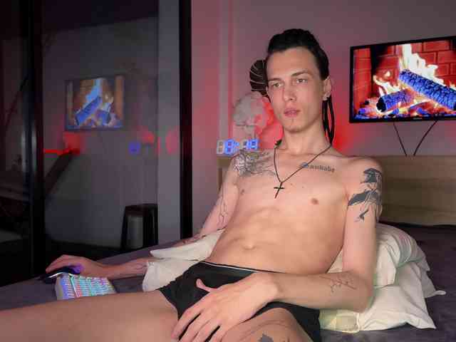 DenBlue Sex Cam Show