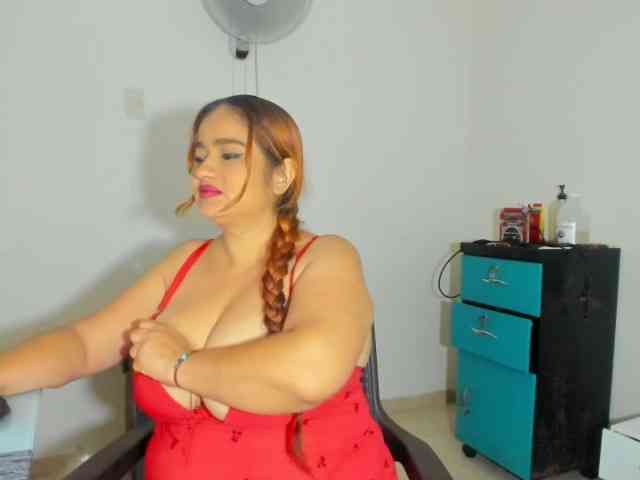 ARIELADALTONN93 webcam