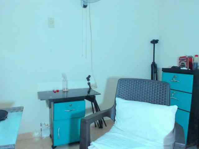 ARIELADALTONN93 webcam