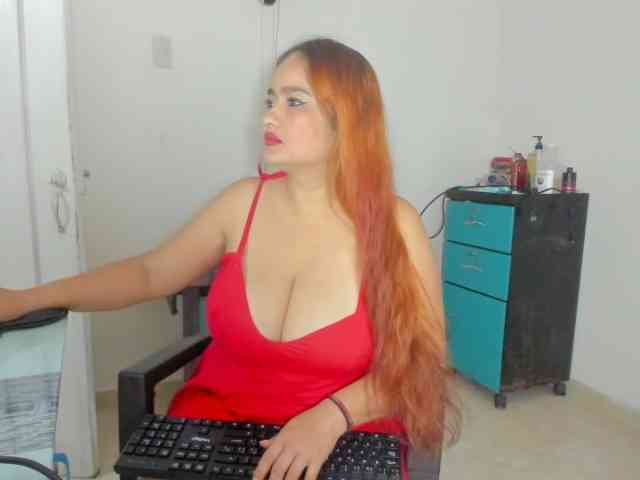 ARIELADALTONN93 webcam