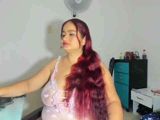 ARIELADALTONN93 webcam