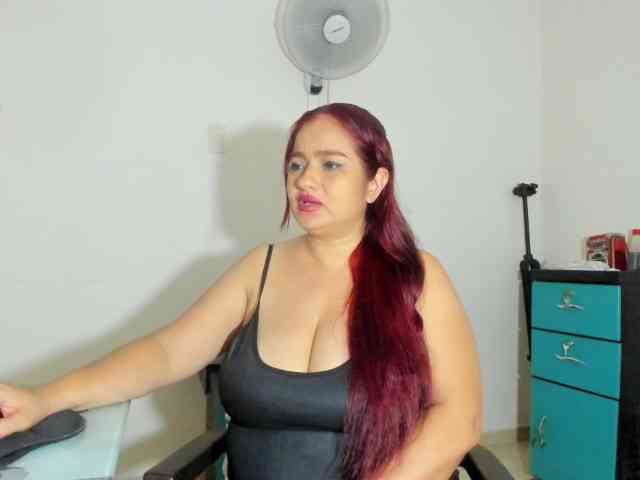 ARIELADALTONN93 webcam