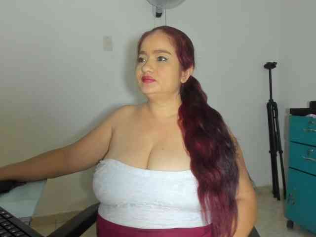 ARIELADALTONN93 webcam