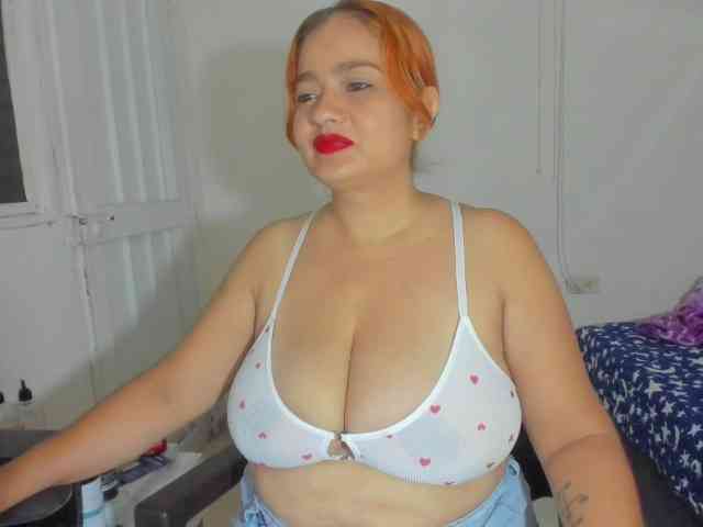 ARIELADALTONN93 webcam